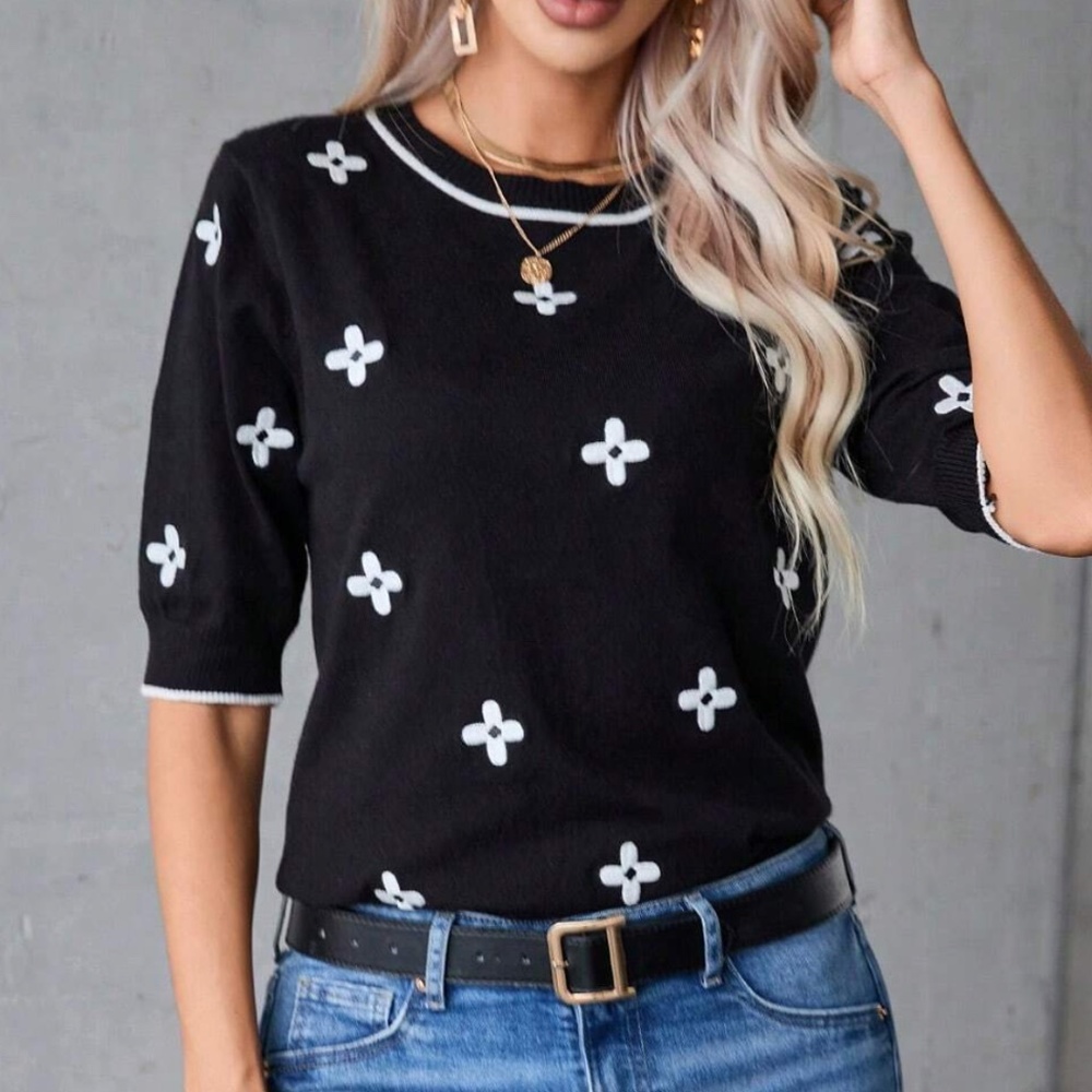 Classic Floral Print Puff Sleeve Top - Picture 10 of 12